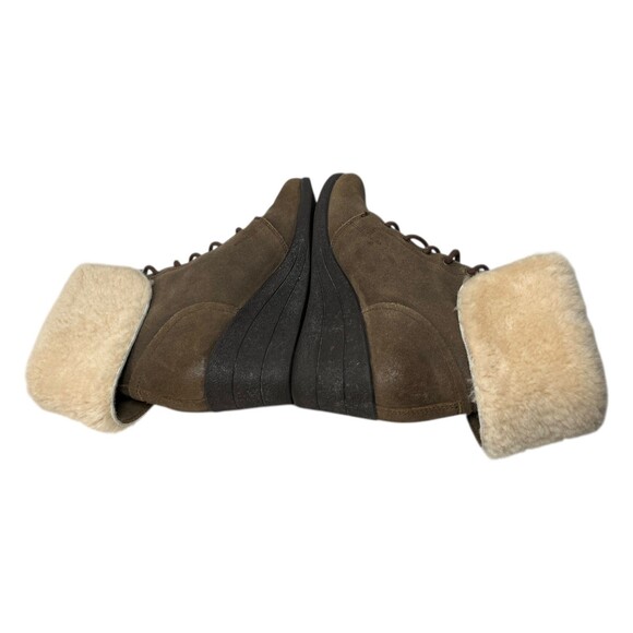 Ugg Zea Wedge Boots Women's 9 Brown Waterproof Suede Shearling - Picture 6 of 11